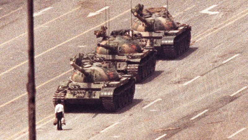 The stories behind the most iconic photos of the past 40 years