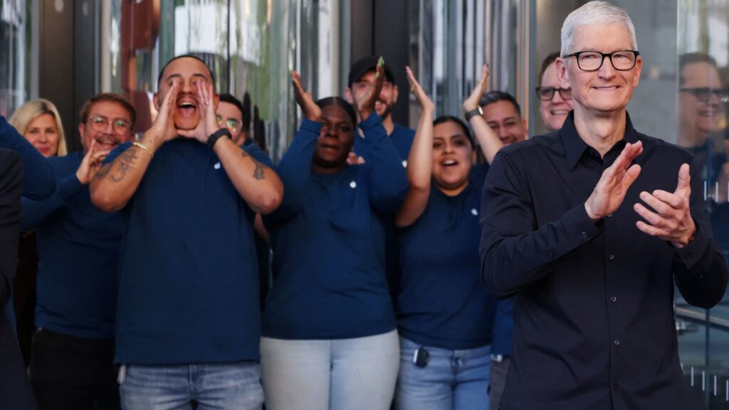 3 reasons why Apple deserves a $4 trillion market cap — and what to expect next