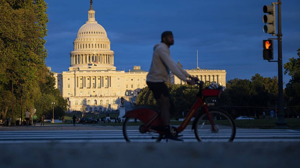 Judge extends President Trump’s ban on firing federal workers during government shutdown