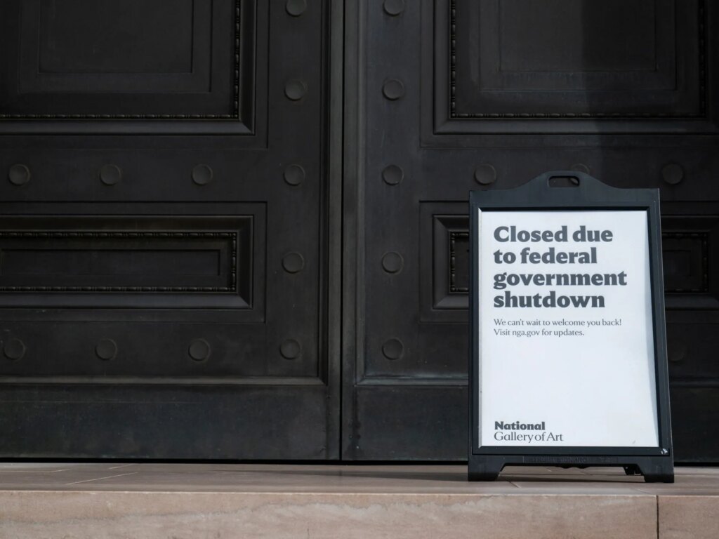 Flight delays increase as US government shutdown drags on | Business and Economic News