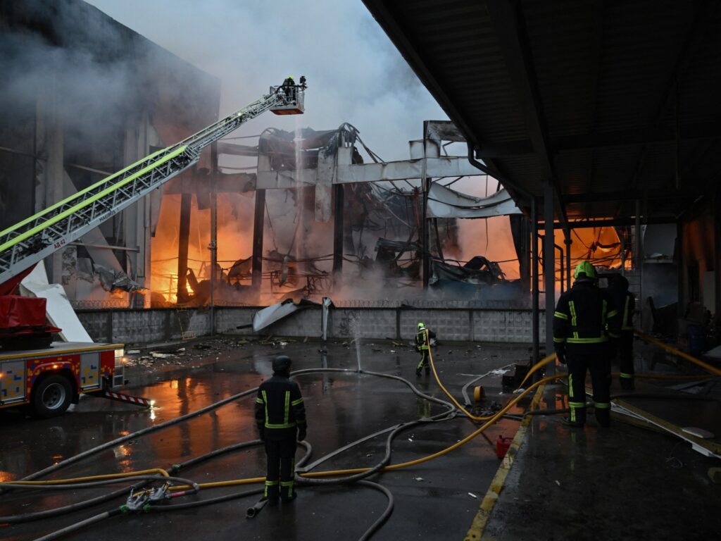 Four killed in Russia’s attack on Ukraine as Kiev’s allies ramp up pressure on Moscow | Russia-Ukraine War News