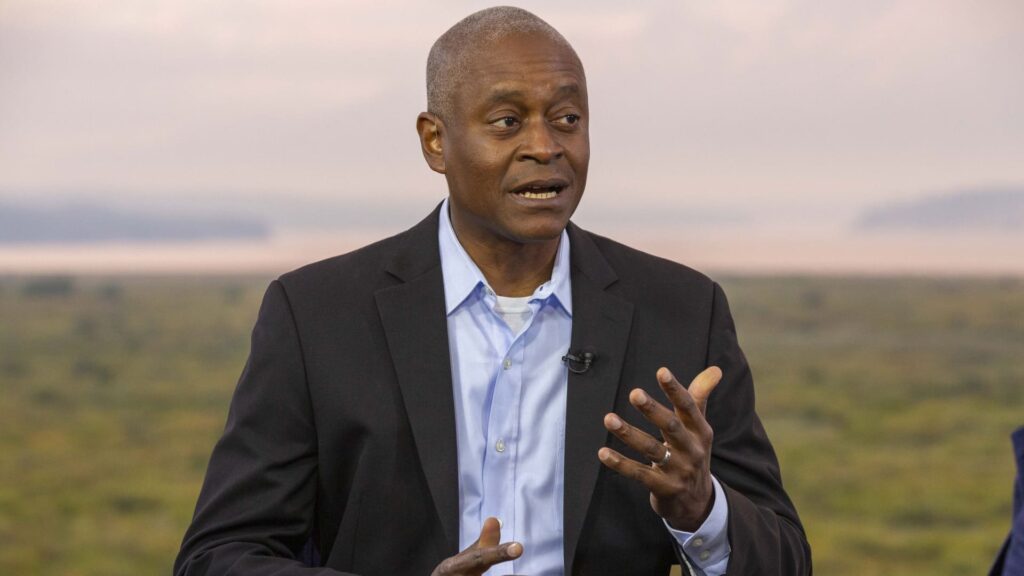 Atlanta Fed President Bostic announces he will resign at the end of his term in February