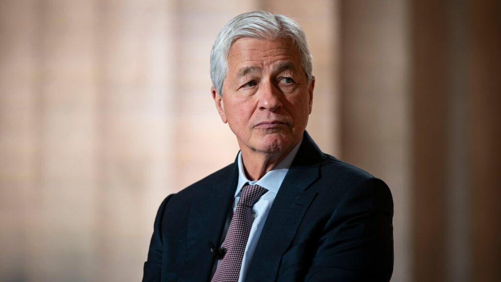 Jamie Dimon explains why he doesn’t read text messages at work