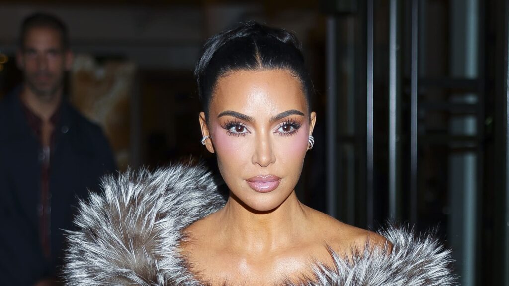 Kim Kardashian says she felt financially unsafe in her marriage