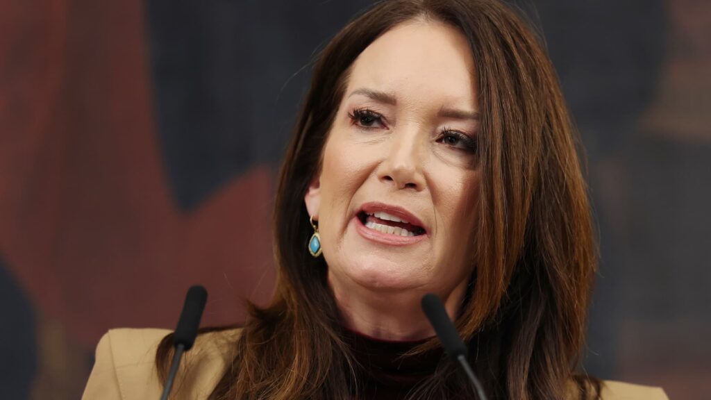 Trump administration to pay half of benefits during government shutdown