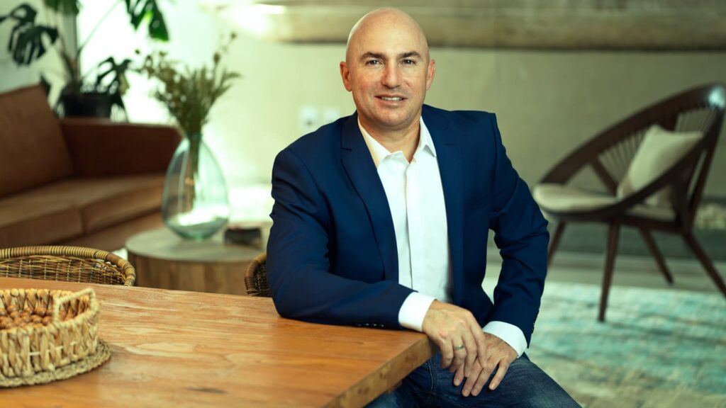 Former Google and Meta executive launches AI startup Majestic Labs