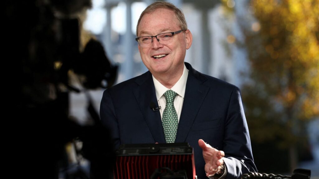 Payment of outstanding balances to federal employees begins