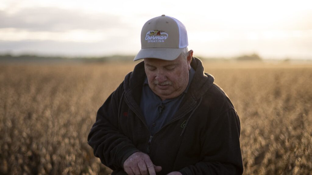 China is addicted to soybeans. American farmers are dissatisfied