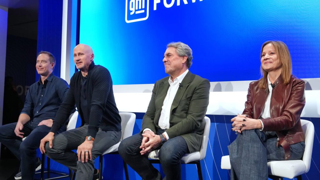 GM software leader Baris Setinok steps down amid automaker restructuring