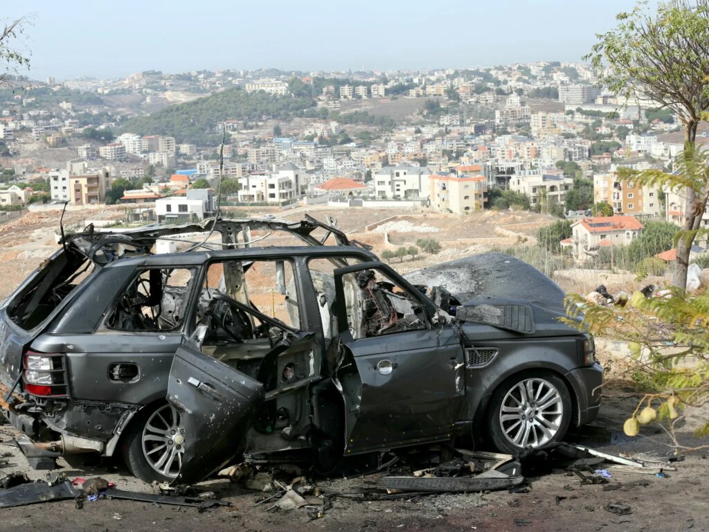 Israeli airstrike kills 4 Lebanese, tensions over fragile ceasefire | Israel attacks Lebanon News