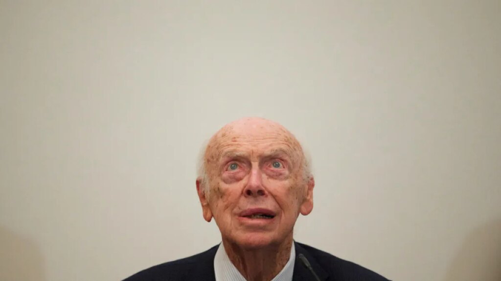 James Watson, who co-discovered the DNA double helix, dies at the age of 97 | Obituary News
