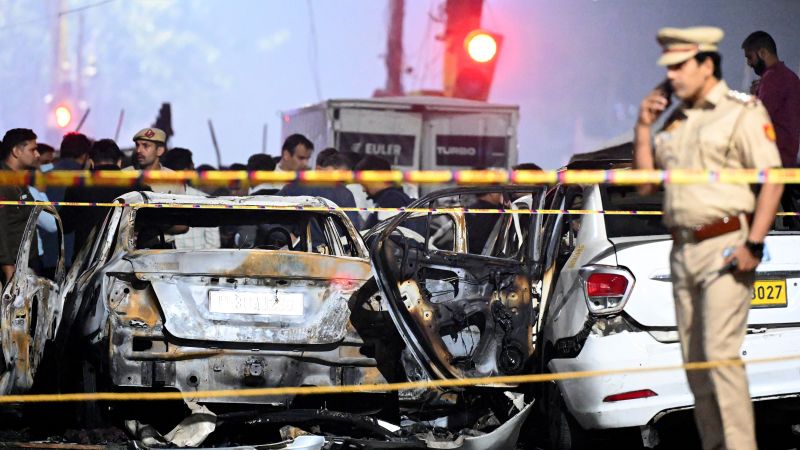 India arrests Kashmiri resident in connection with deadly Red Fort bomb attack