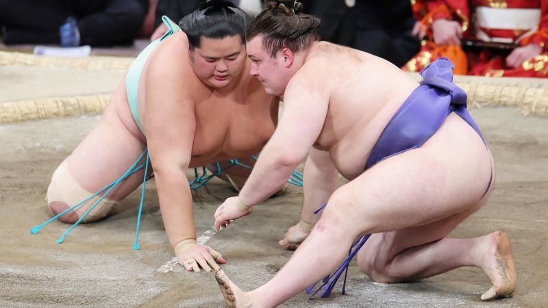 Yabukhushin Danilo: Ukrainian refugee fleeing war wins Japan’s top sumo tournament
