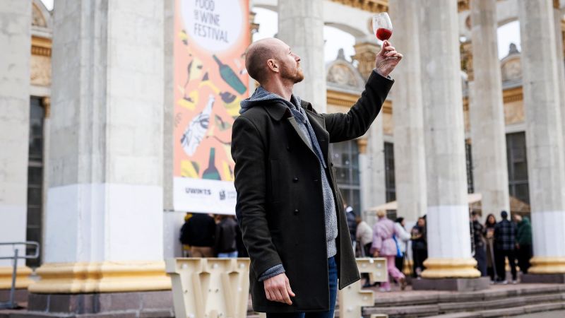 How Ukrainian winemakers preserve tradition in the face of war