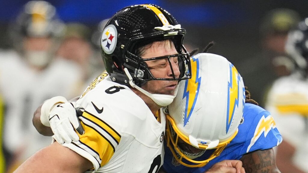 NFL winners and losers: Aaron Rodgers has nightmare night as New York Giants look for ways to lose again | NFL News