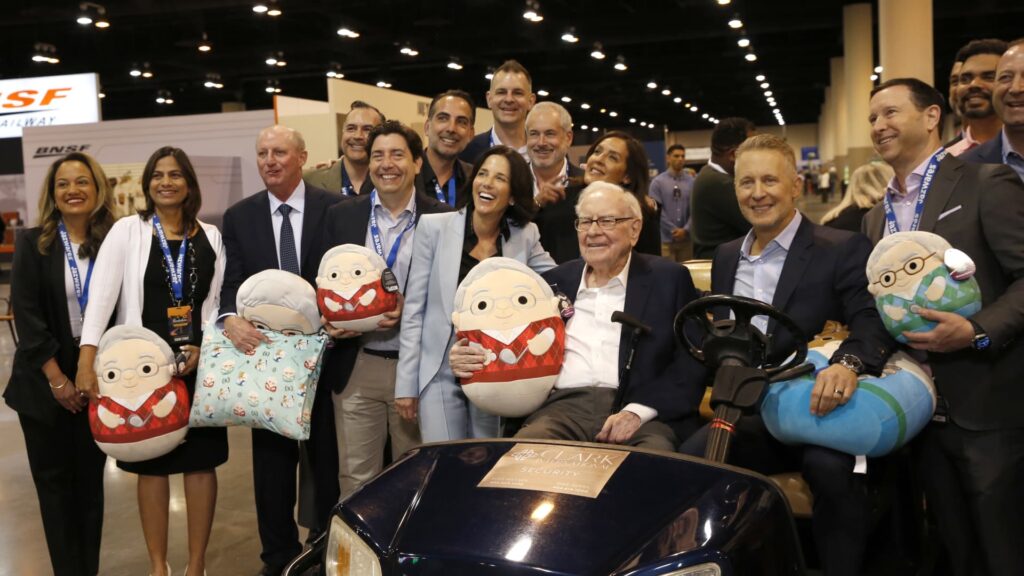 Who manages Berkshire’s $300 billion stock portfolio?