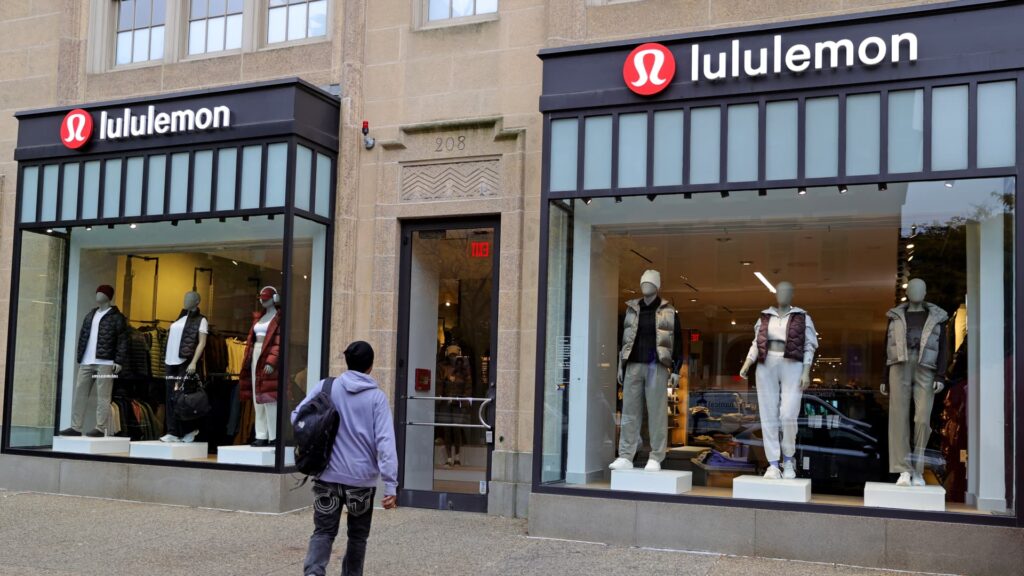 Stocks with the biggest moves pre-market: TLRY, LULU, AVGO, C