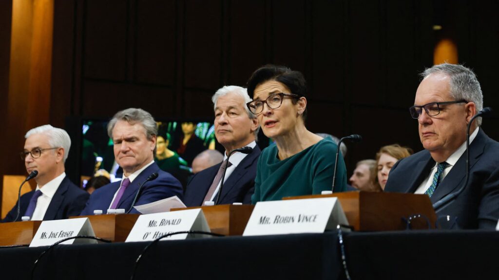 President Trump’s credit card interest rate cap leaves uncertain path, ‘catastrophic’ risk