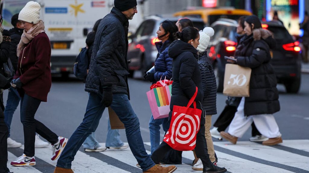 Consumer outlook improves despite job uncertainty