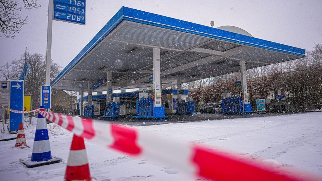 Berlin power outage: authorities suspect arson