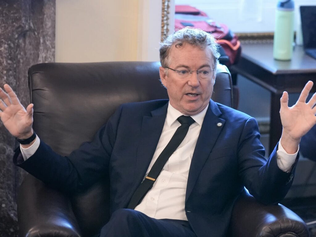 US Senate rejects war powers resolution aimed at reining in President Trump | Donald Trump News