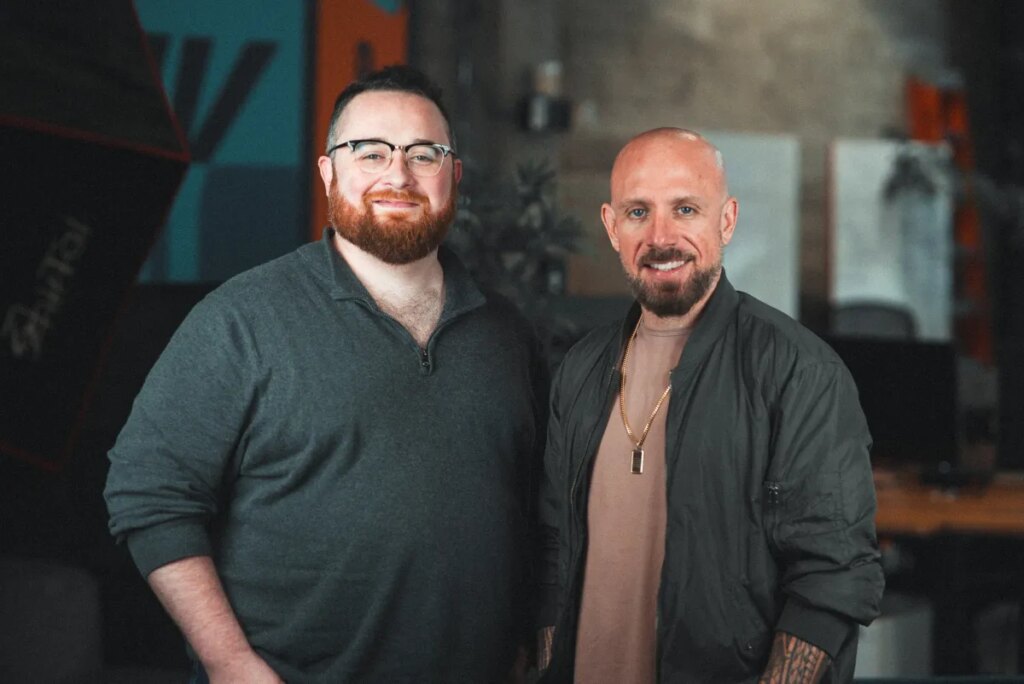 Small startup Arcee AI built a 400B parameter open source LLM from scratch to deliver the best Meta’s Llama