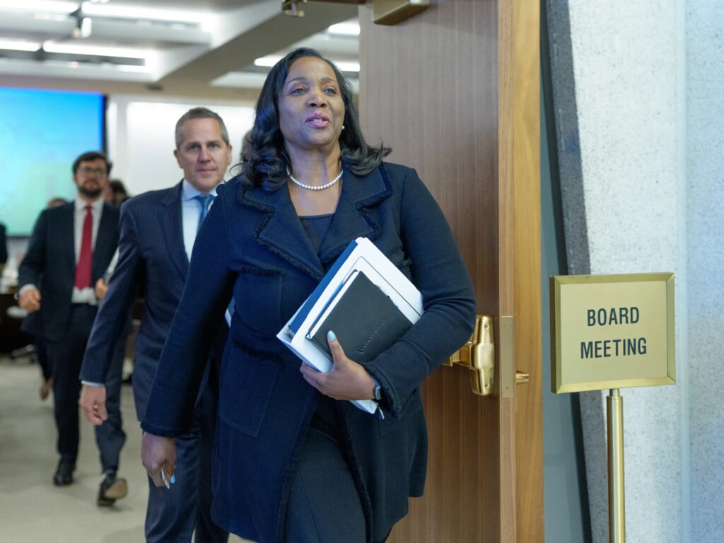 The U.S. Supreme Court appears reluctant to allow Trump to fire Fed chief Lisa Cook. business and economic news