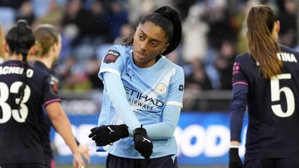 Man City Women beat Everton Women to remain top of the WSL, Chelsea Women beat West Ham Women – WSL Summary | Soccer News