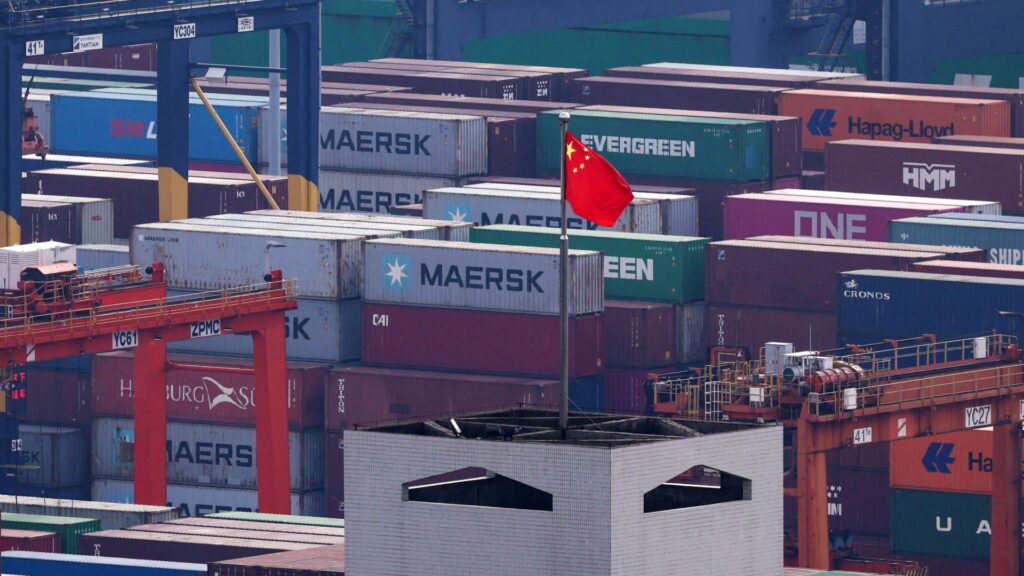 Despite President Trump’s tariffs, the U.S. trade deficit totaled $901 billion in 2025