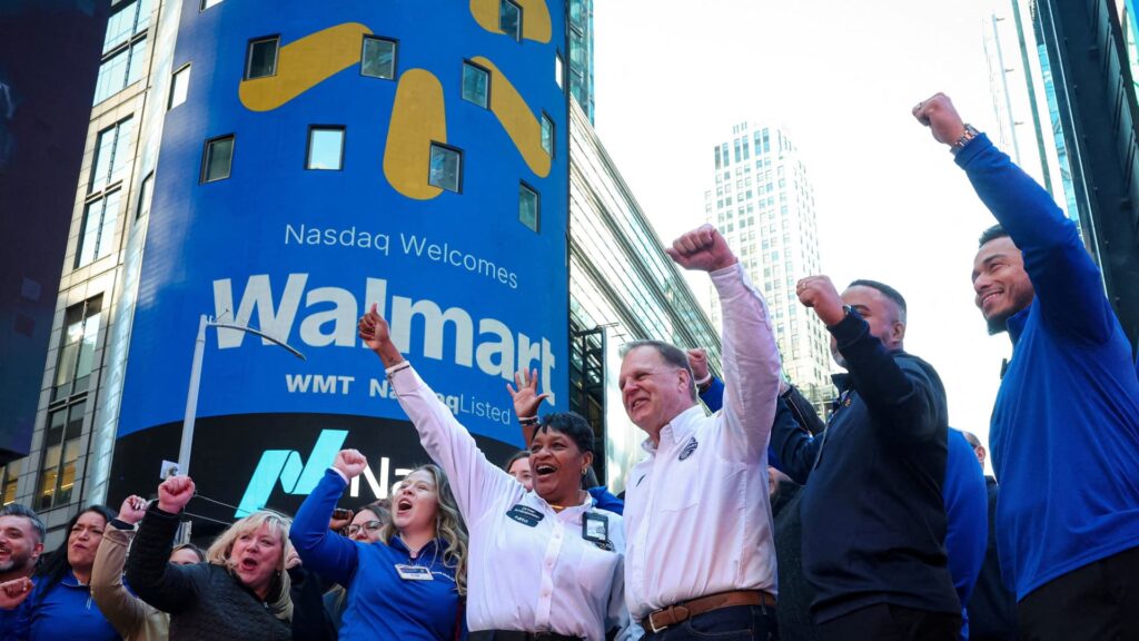 Walmart (WMT) reaches $1 trillion market cap