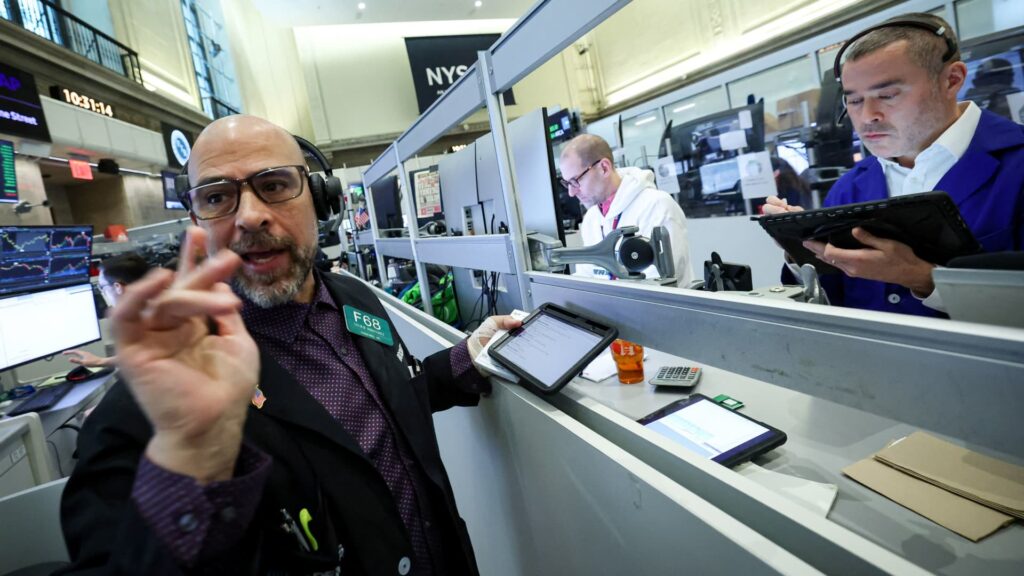 Leverage funds, options trading surges since pandemic: data