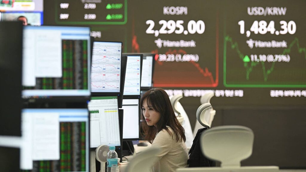 Nikkei 225, Kospi, Hang Seng Index