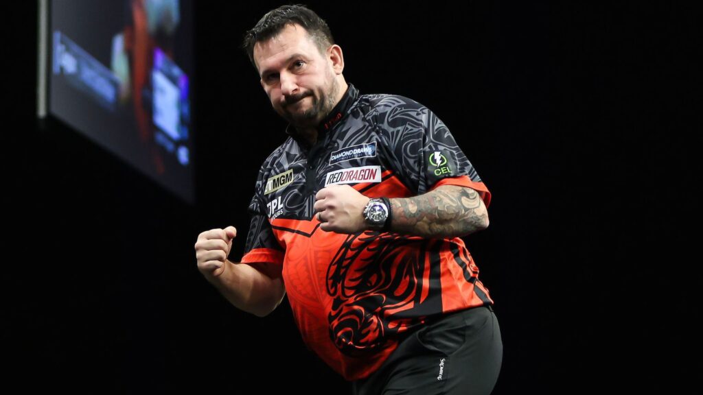 Premier League Darts: Jonny Clayton beats Jan van Veen, Luke Littler and Gerwyn Price to win in Glasgow | Darts News