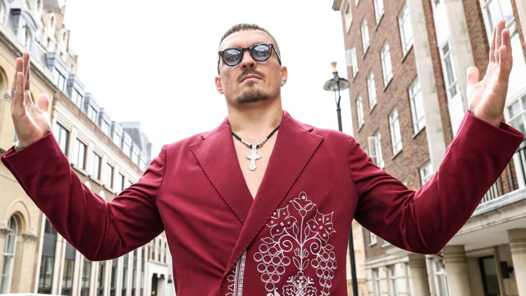 Rico Verhoeven can’t beat Oleksandr Usyk, but he still deserves this fight, says kickboxing legend Liam Harrison Boxing News