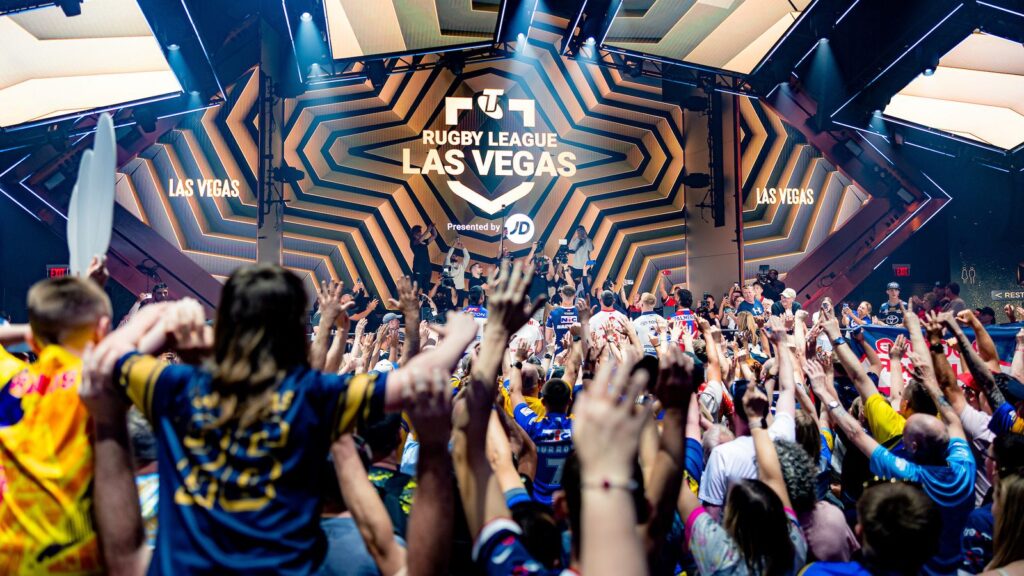 Las Vegas Super League Notes: Leeds and Hull KR fans top as nightclub smash success, rugby league takeover gets off to a strong start | Rugby League News