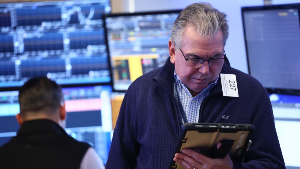 Soaring oil prices, sinking airlines, and bonds go against safe-haven strategies