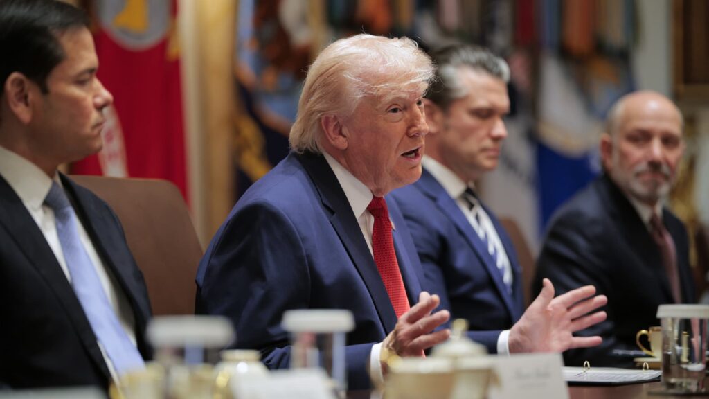 End DHS shutdown or face “very drastic measures”