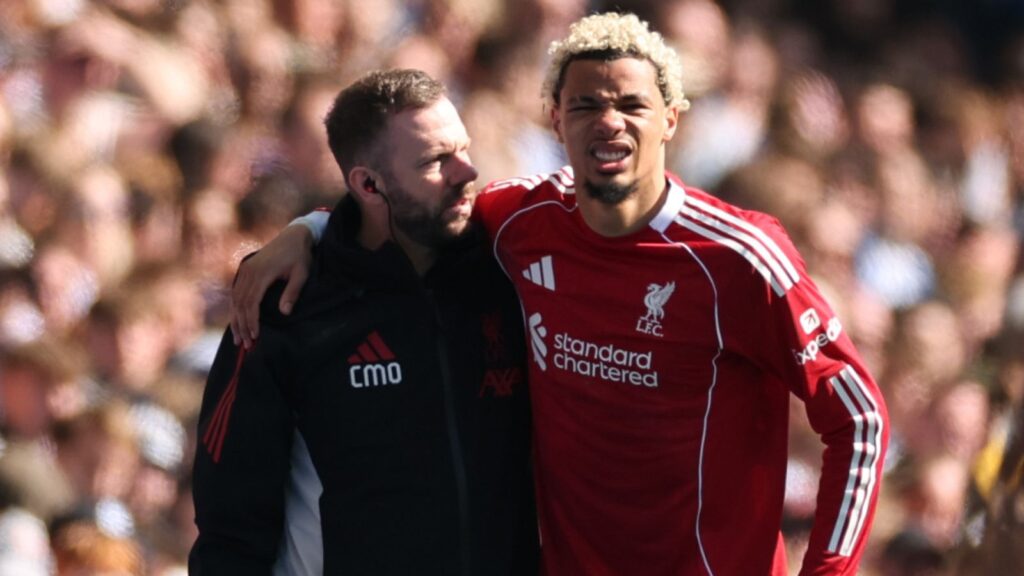 Arne Slott blames Liverpool’s recent defeats on injury problems, a buildup of games and the club’s transfer policy | Soccer News