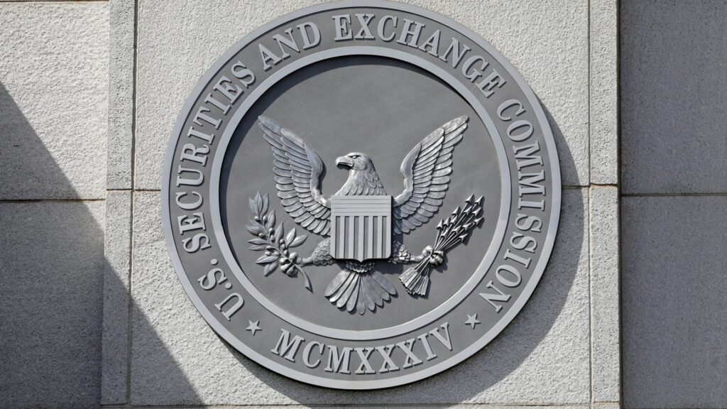 SEC hires attorney Gibson Dunn as new enforcement director