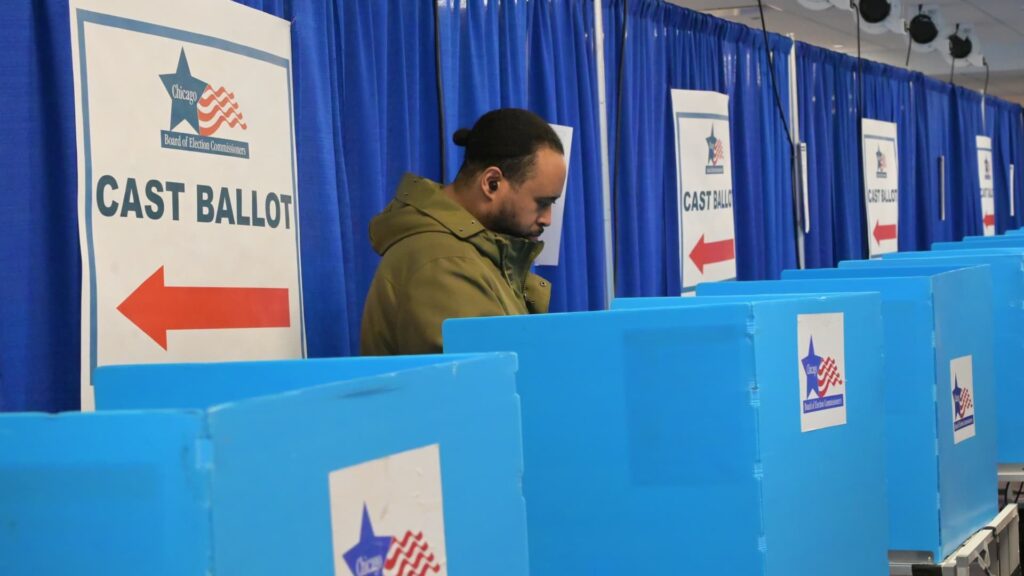 Democrats make a big splash in Wisconsin Supreme Court race, narrow margin in Georgia