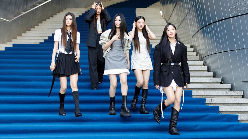 K-pop idols helped drive the conversation about Acubi fashion. What is it and why others accept it