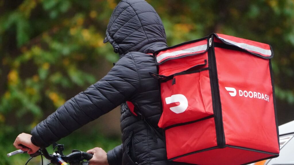 Cramer’s Lightning Round: Buy DoorDash