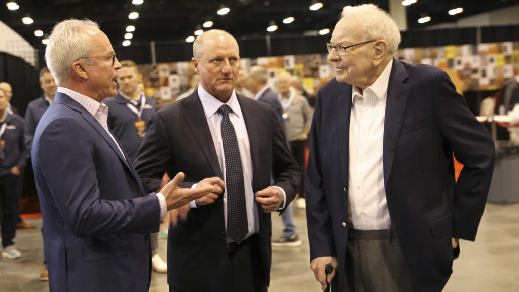 Berkshire Hathaway Portfolio Changes: New Stock Trading Status