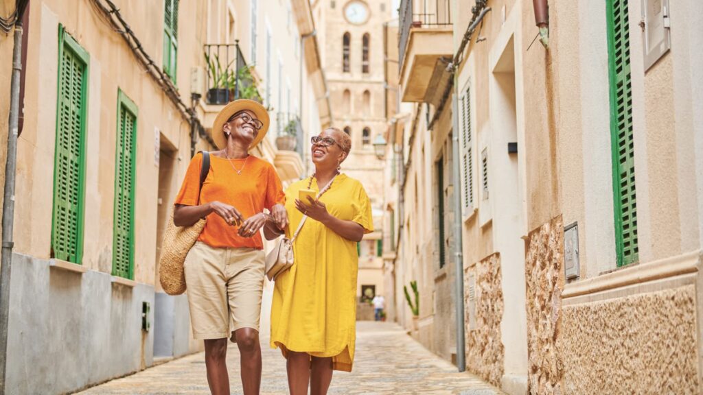 Americans are spending hundreds of dollars to learn how to leave America