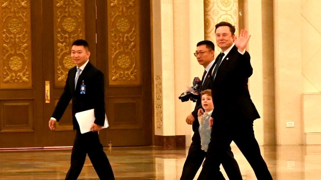 Musk’s lawyer apologizes for his trip to China during OpenAI trial