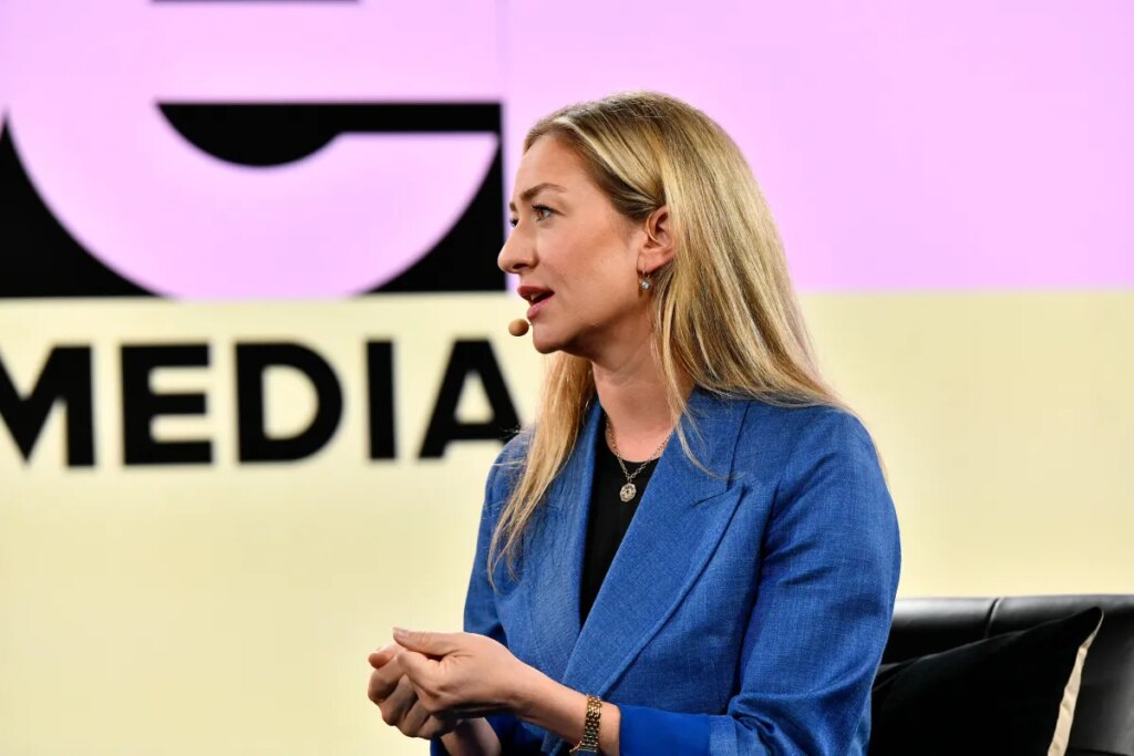 Bumble is eliminating swipes, CEO says