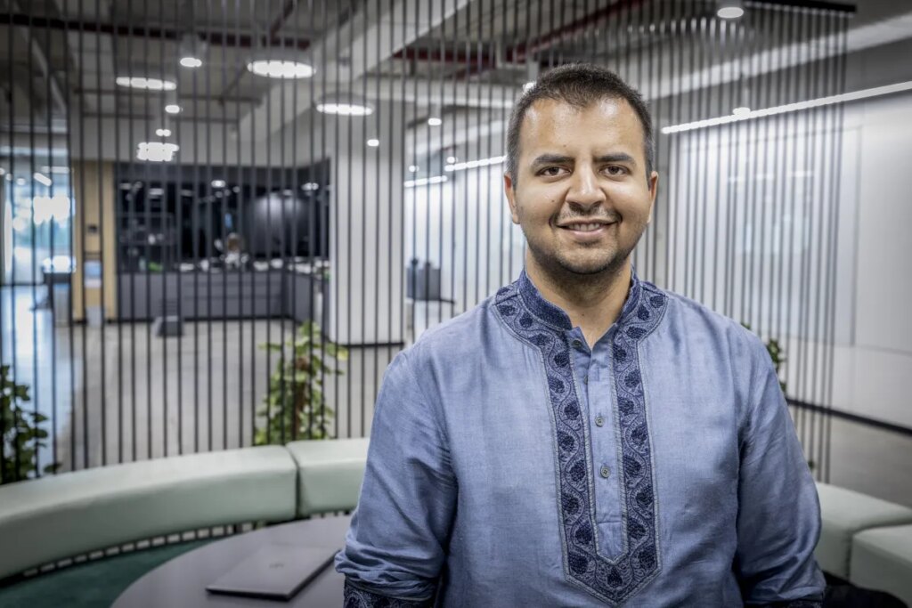 India’s first GenAI unicorn moves to cloud services as AI model ambitions face reality