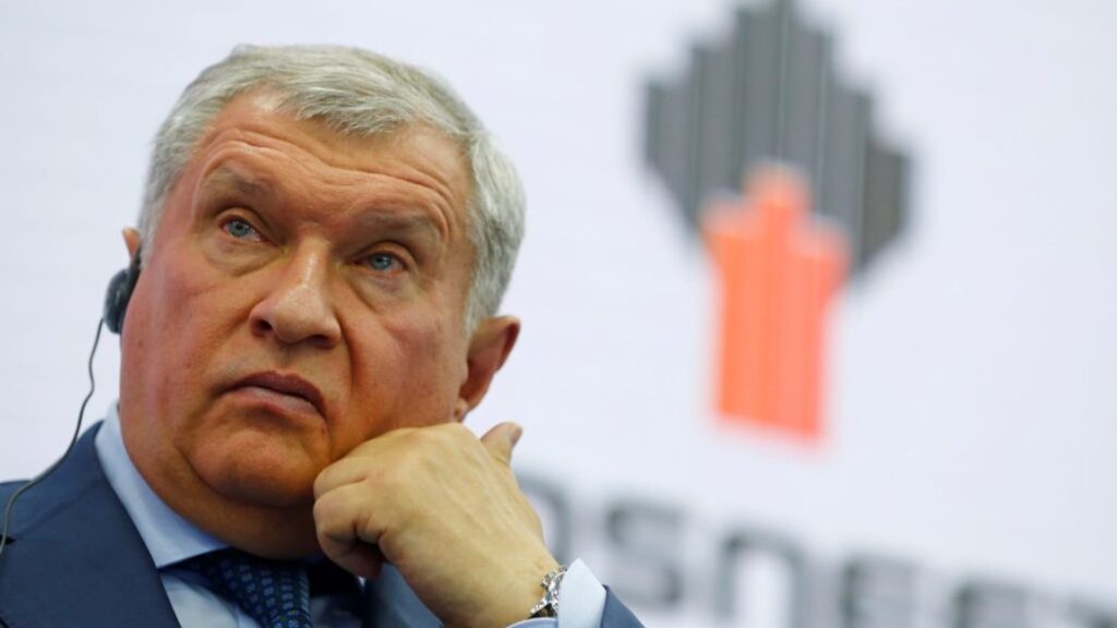 Russia’s Sechin says US companies will benefit from closing the Strait of Hormuz