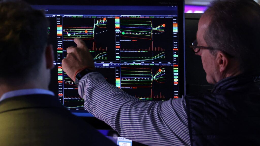 Treasury yields little changed as traders consider inflationary pressures