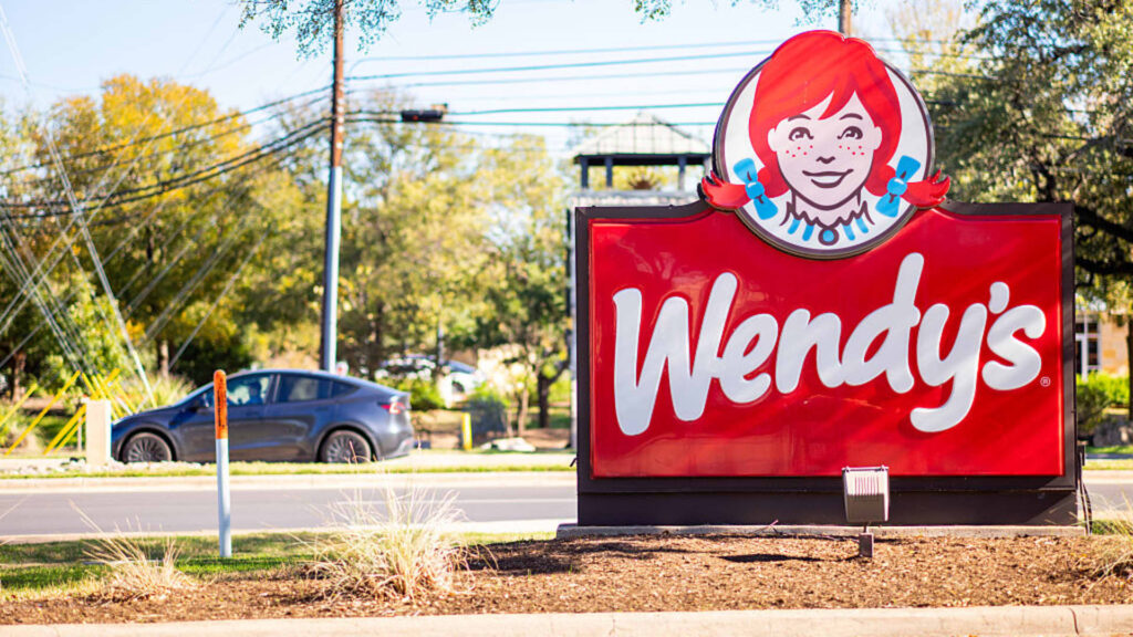 Meme’s new Wendy’s stock soars 30% after temporary trading suspension